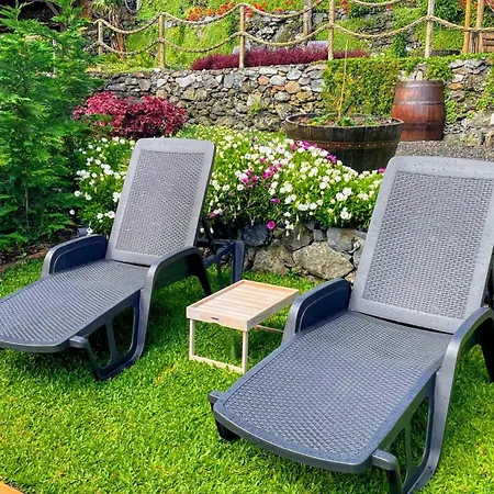 Casas Hortas, Vista Jardim E Serra Seixal (Madeira)