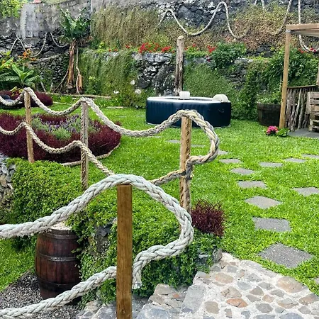 Casas Hortas, Vista Jardim E Serra Apartmán *