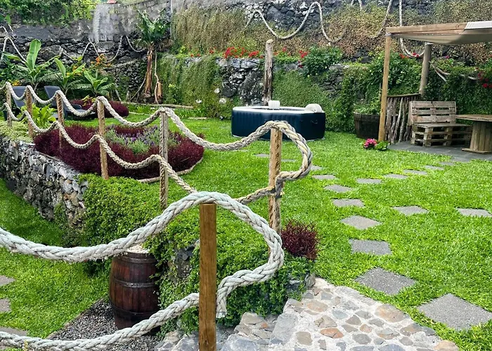 Casas Hortas, Vista Jardim E Serra Apartmán *